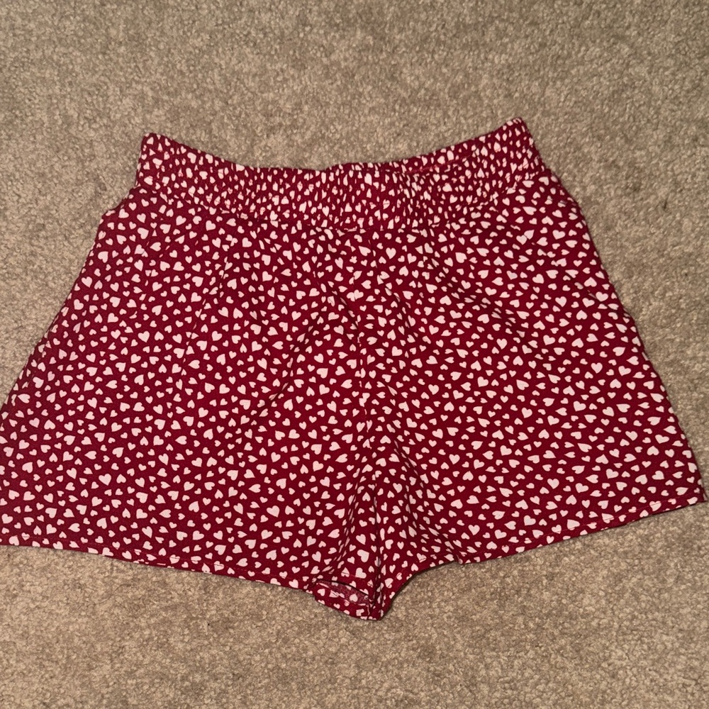 Girls Red Heart Pattern Shorts